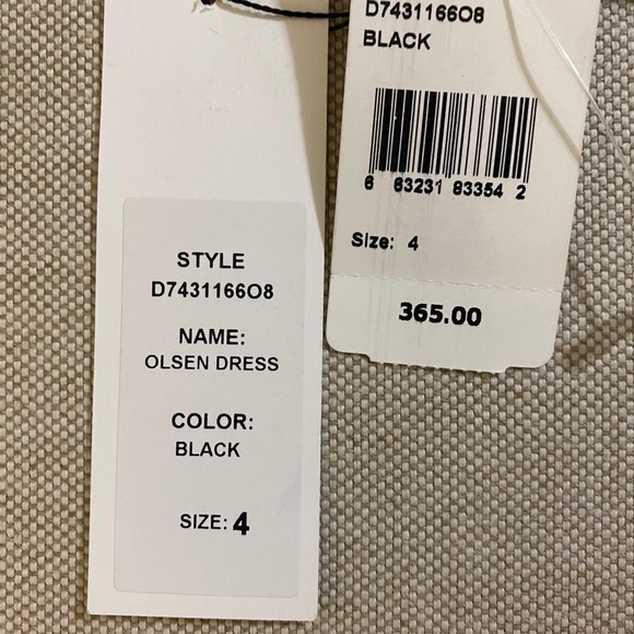 Diane Von Furstenberg ‘Olsen’ Black Stretch Dress - Picture 2 of 5